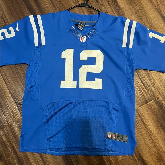 Andrew Luck Colts Jersey - Picture 2 of 8